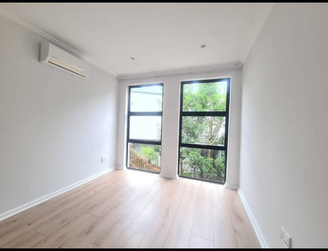 3 BEDROOM TOWNHOUSE FOR SALE IN SIMBITHI ECO ESTATE